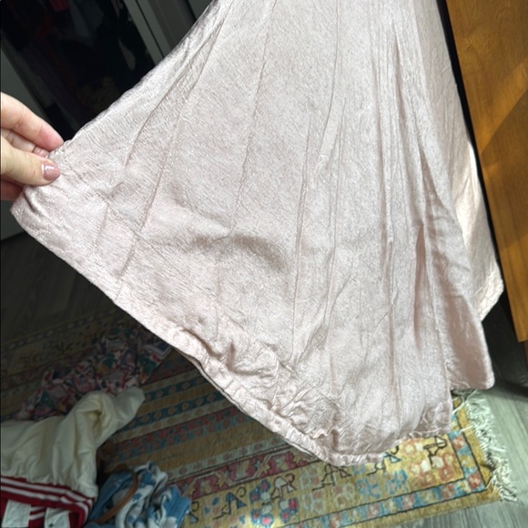 Pink Silk Button-Up butterfly shirt dress - Picture 4 of 4